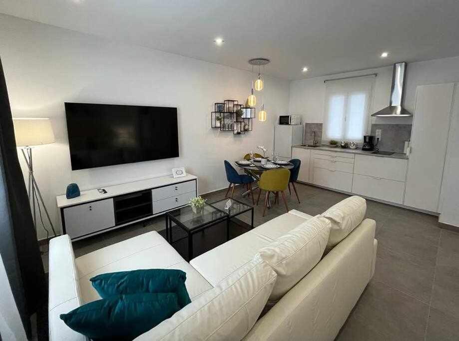 XXI E Apartamentos Morales & Arnal Ronda Luaran gambar