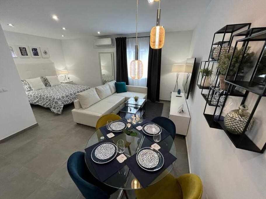 XXI E Apartamentos Morales & Arnal Ronda Luaran gambar